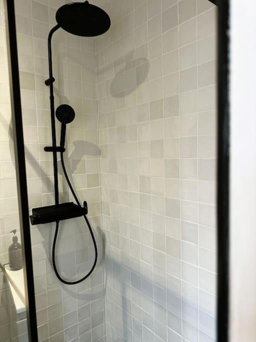 Loft O'chalet - 10 Min Gare - Parking Prive Appartement Amiens